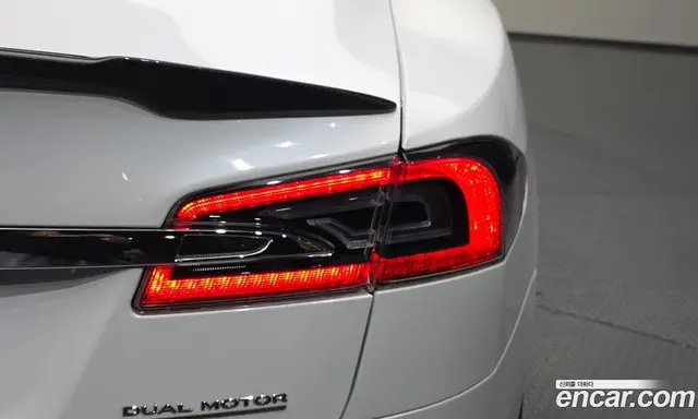 Tesla Model S 2020 0.3 автомат (гидро), миниатюра 8