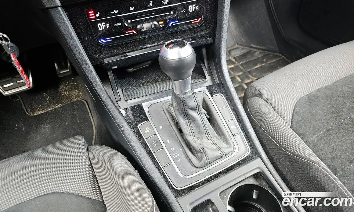 Volkswagen Golf 2015 2.0 автомат (гидро), фото 9 Volkswagen Golf 2015 2.0 автомат (гидро), фото 9