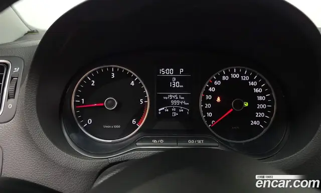 Volkswagen Polo 2014 1.6 автомат (гидро), миниатюра 8