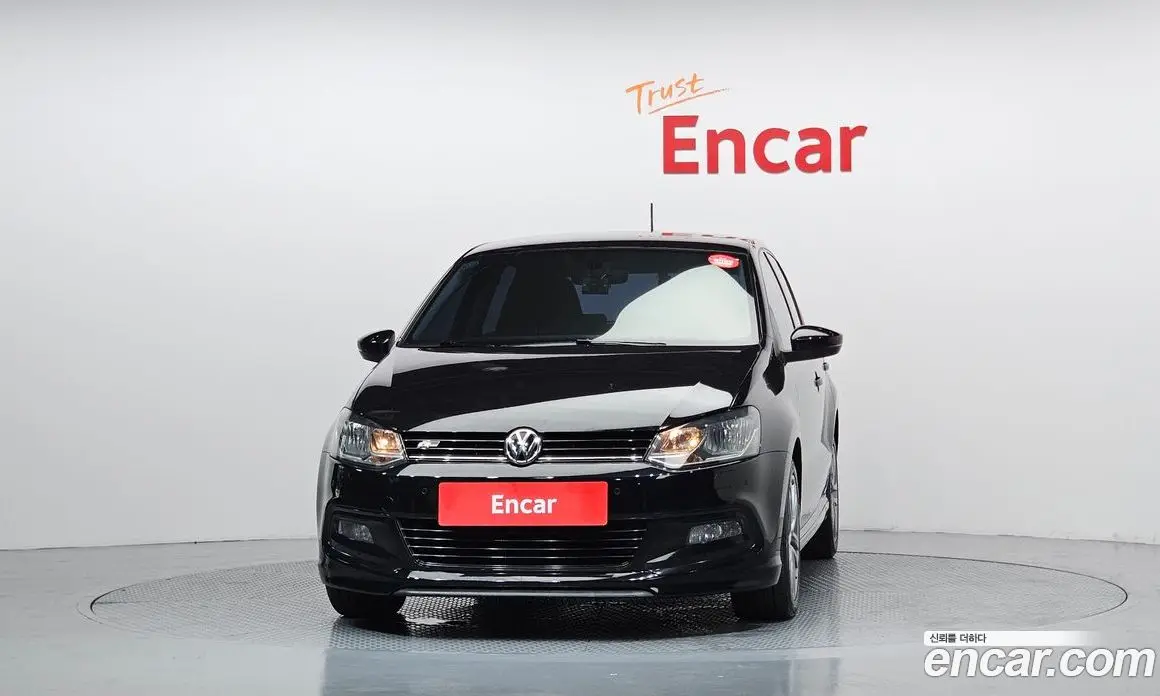 Volkswagen Polo 2015 1.4 автомат (гидро), фото 3