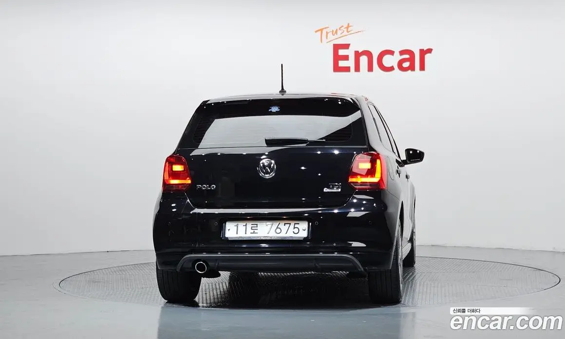 Volkswagen Polo 2015 1.4 автомат (гидро), фото 4