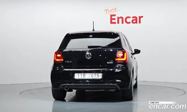 Volkswagen Polo 2015 1.4 автомат (гидро), миниатюра 4