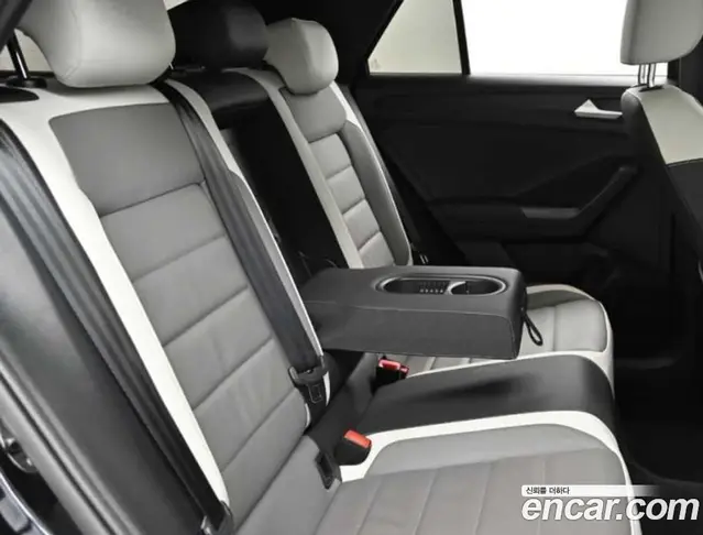 Volkswagen T-Roc 2021 2.0 автомат (гидро), миниатюра 12