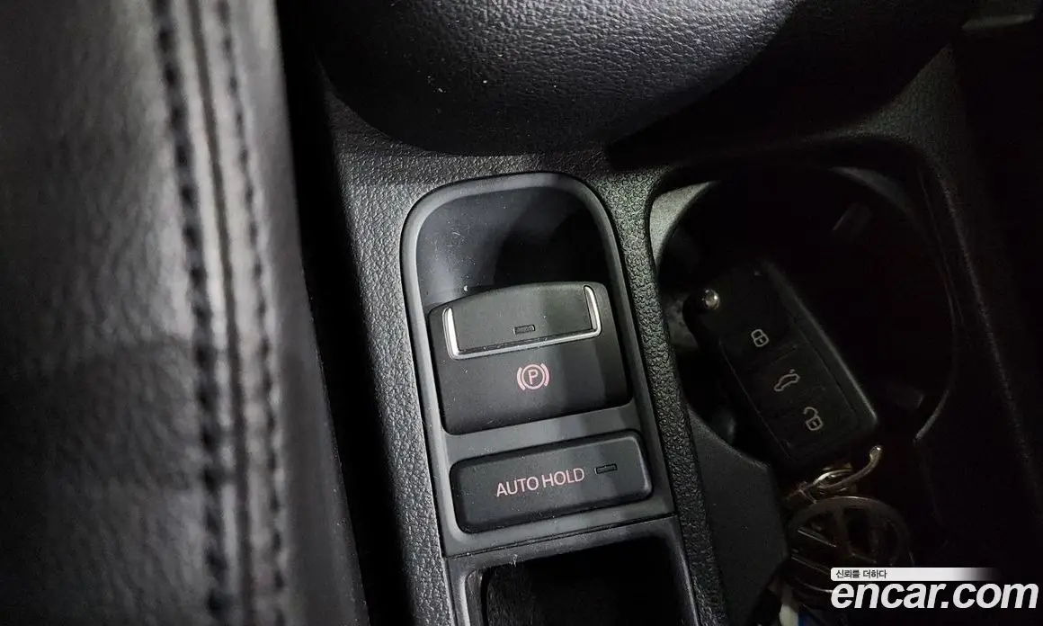 Volkswagen Tiguan 2013 2.0 автомат (гидро), фото 12