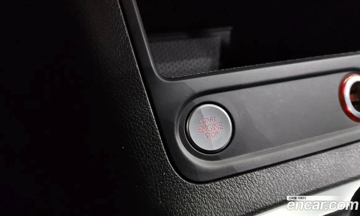 Volkswagen Tiguan 2013 2.0 автомат (гидро), фото 20