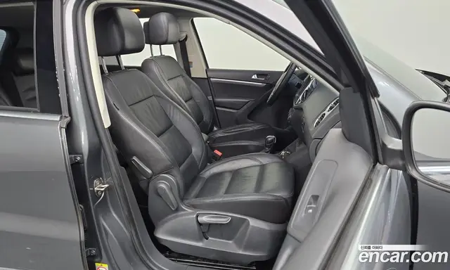 Volkswagen Tiguan 2015 2.0 автомат (гидро), миниатюра 12