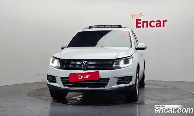 Volkswagen Tiguan 2016 2.0 автомат (гидро), миниатюра 3