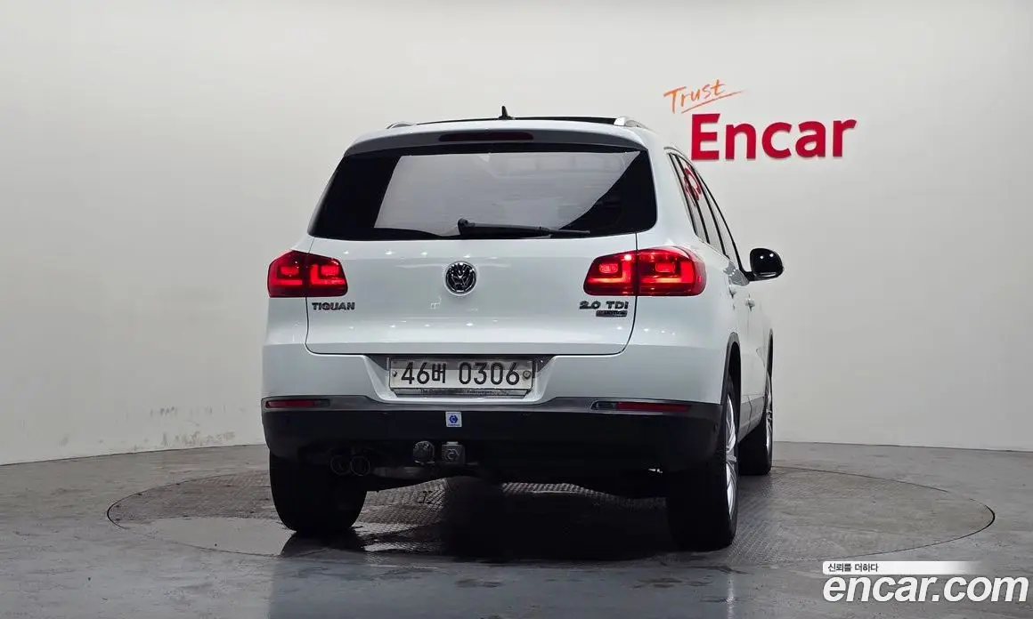 Volkswagen Tiguan 2016 2.0 автомат (гидро), фото 4