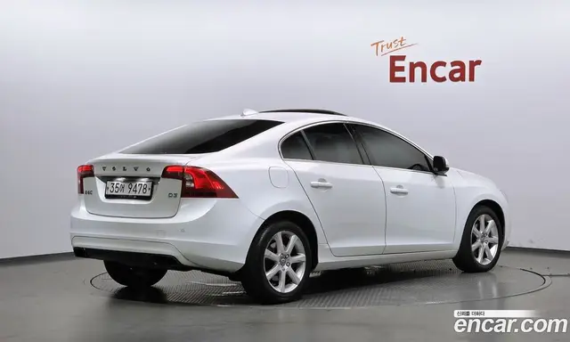 Volvo S60 2017 2.0 автомат (гидро), миниатюра 2