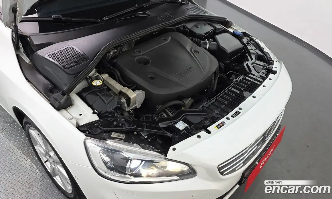 Volvo S60 2017 2.0 автомат (гидро), фото 6