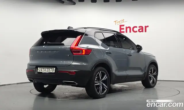 Volvo XC40, 2019, 84 322 км