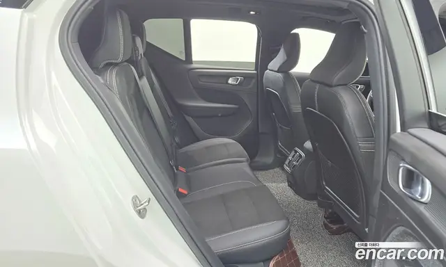Volvo XC40 2022 0.2 автомат (гидро), миниатюра 12