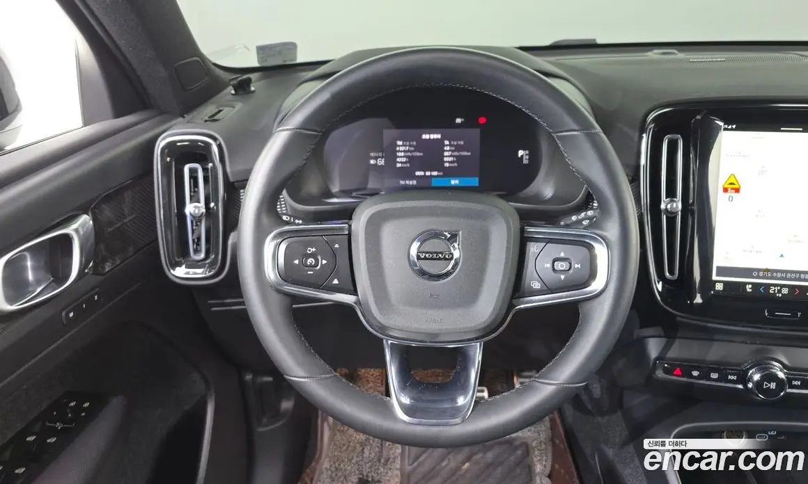 Volvo XC40 2022 0.2 автомат (гидро), фото 13 Volvo XC40 2022 0.2 автомат (гидро), фото 13