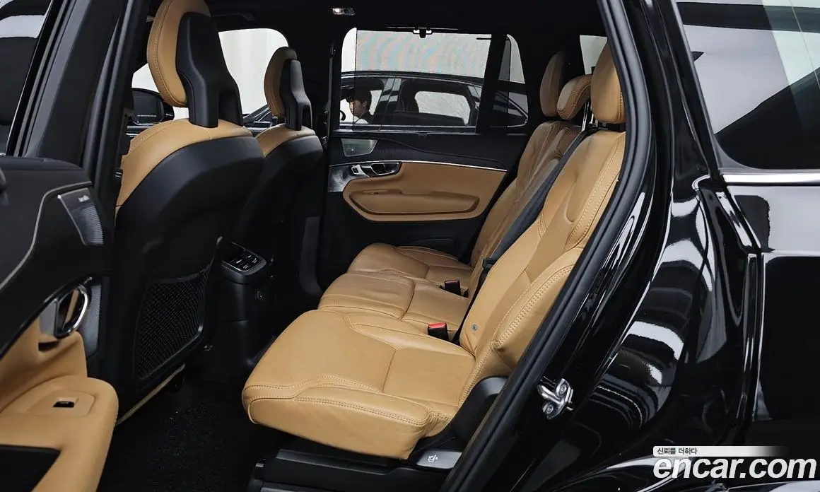 Volvo XC90 2021 2.0 автомат (гидро), фото 16