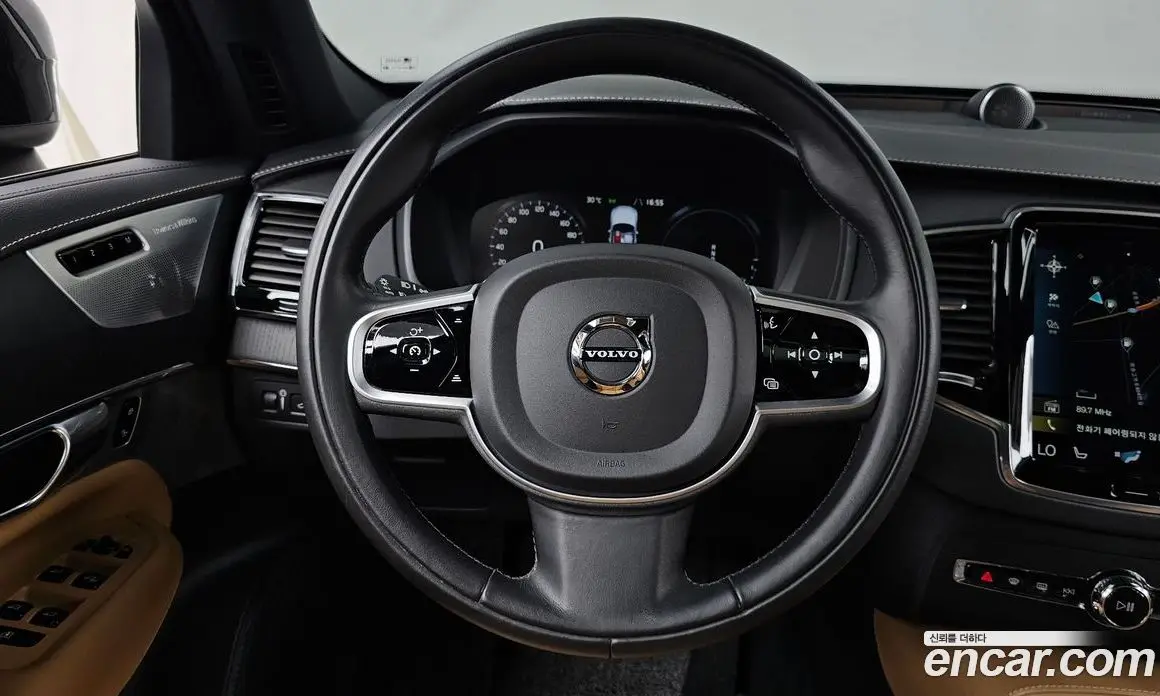 Volvo XC90 2021 2.0 автомат (гидро), фото 19