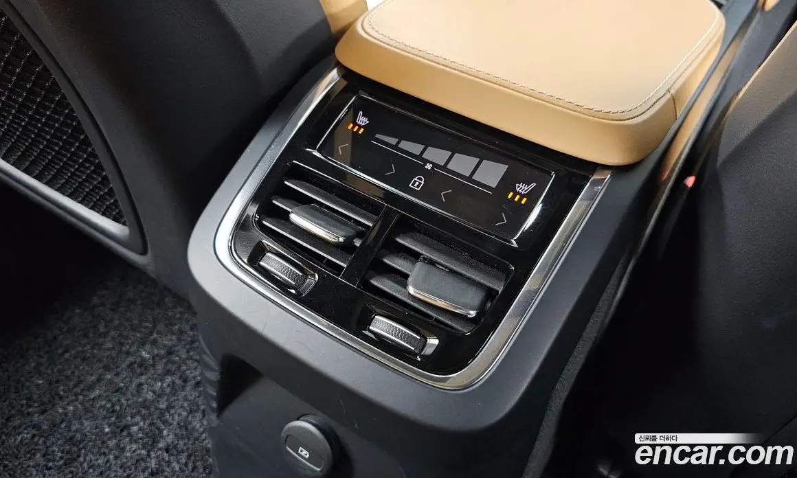 Volvo XC90 2021 2.0 автомат (гидро), фото 25