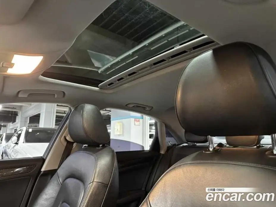 Audi A4 2012 2.0 автомат (гидро), фото 17