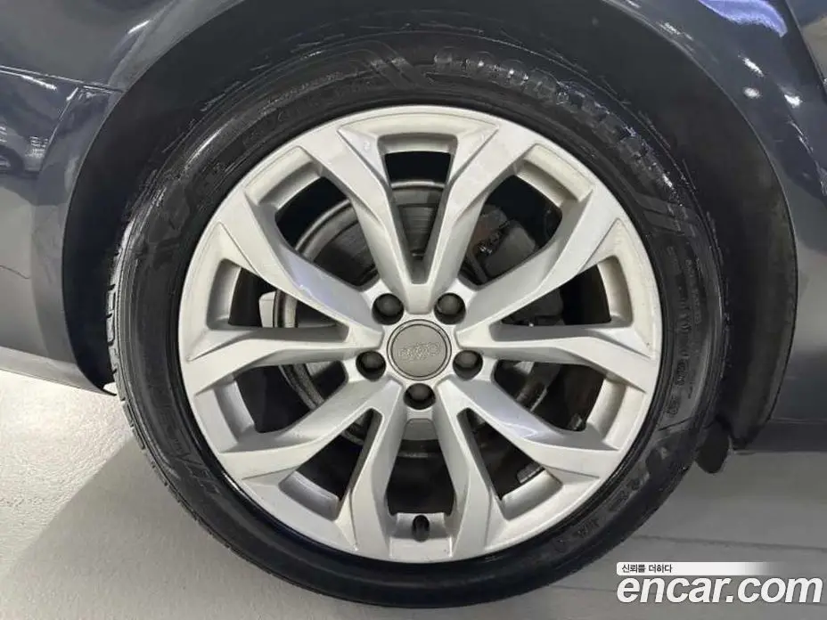 Audi A4 2012 2.0 автомат (гидро), фото 20