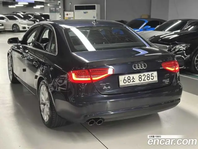 Audi A4 2012 2.0 автомат (гидро), миниатюра 4