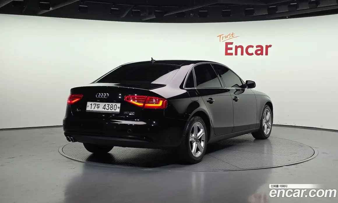 Audi A4 2015 2.0 автомат (гидро), фото 2 Audi A4 2015 2.0 автомат (гидро), фото 2
