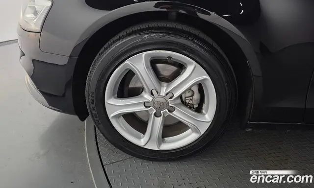 Audi A4 2015 2.0 автомат (гидро), миниатюра 5 Audi A4 2015 2.0 автомат (гидро), миниатюра 5