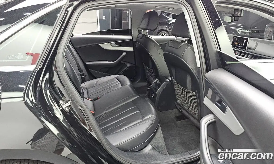 Audi A4 2016 2.0 автомат (гидро), фото 12