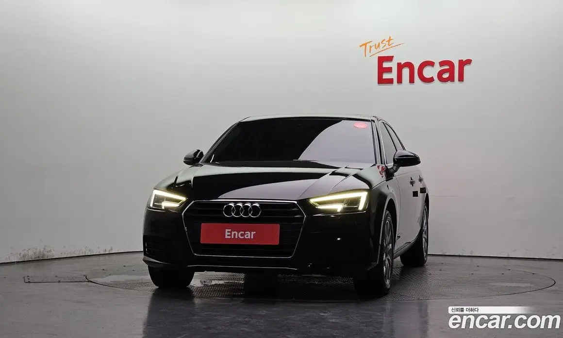 Audi A4 2016 2.0 автомат (гидро), фото 3