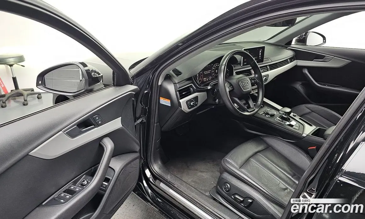 Audi A4 2016 2.0 автомат (гидро), фото 10