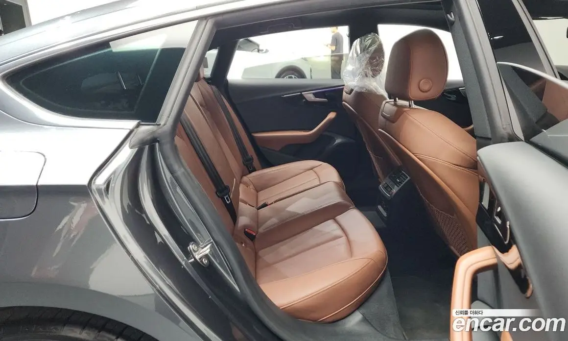 Audi A5 2022 2.0 автомат (гидро), фото 17