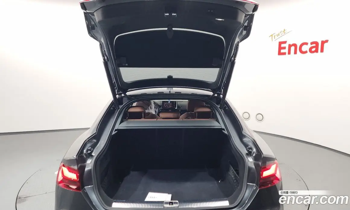 Audi A5 2022 2.0 автомат (гидро), фото 26
