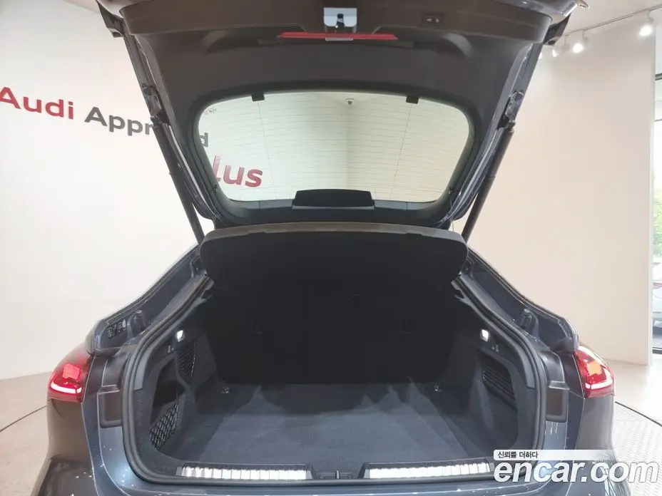Audi A5 2025 2.0 автомат (гидро), фото 20