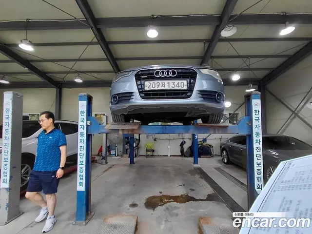 Audi A6, 2015, 227 443 км