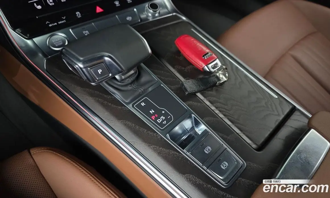 Audi A6 2020 2.0 автомат (гидро), фото 12