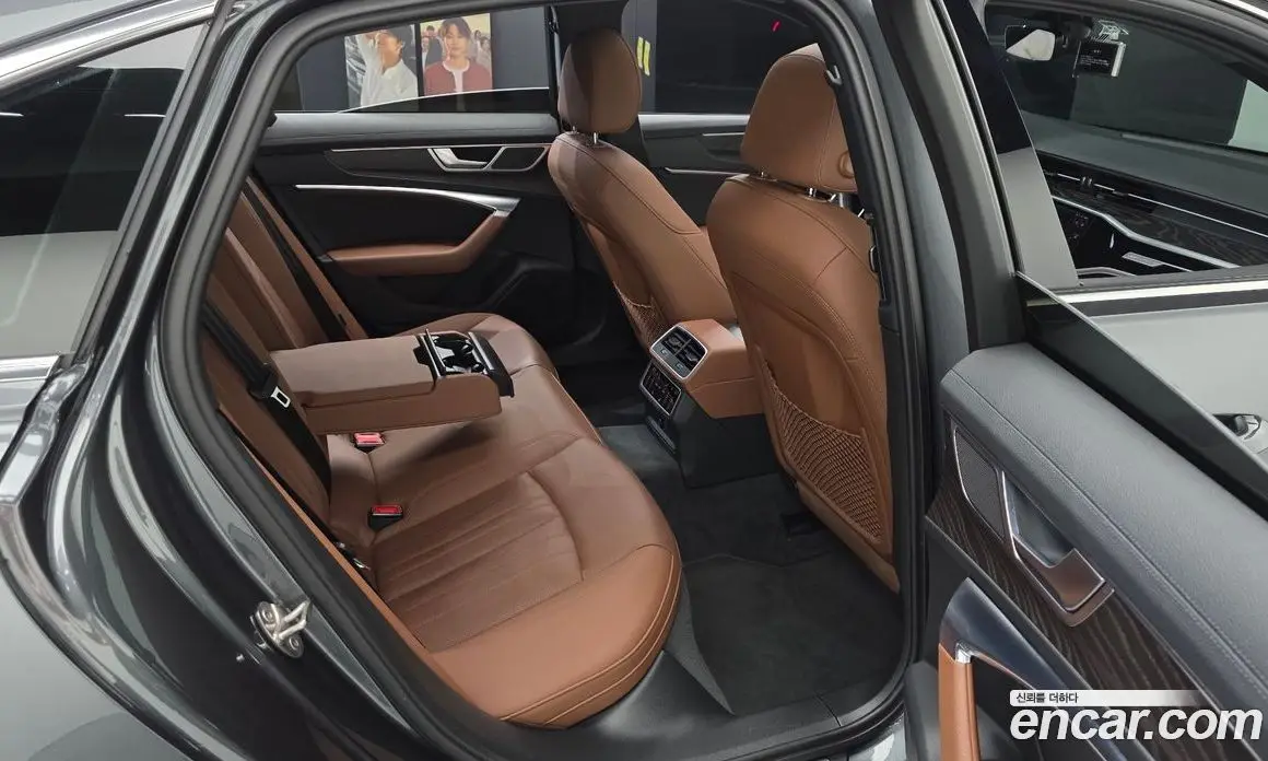 Audi A6 2020 2.0 автомат (гидро), фото 17