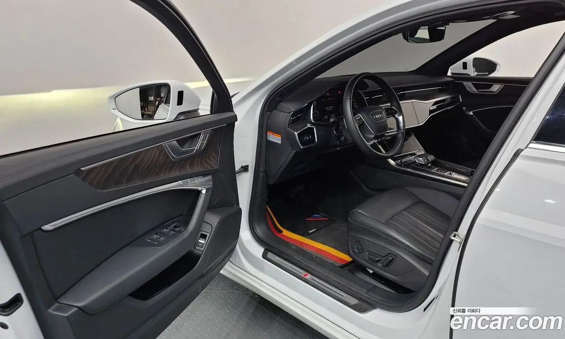 Audi A6 2021 2.0 автомат (гидро), фото 13