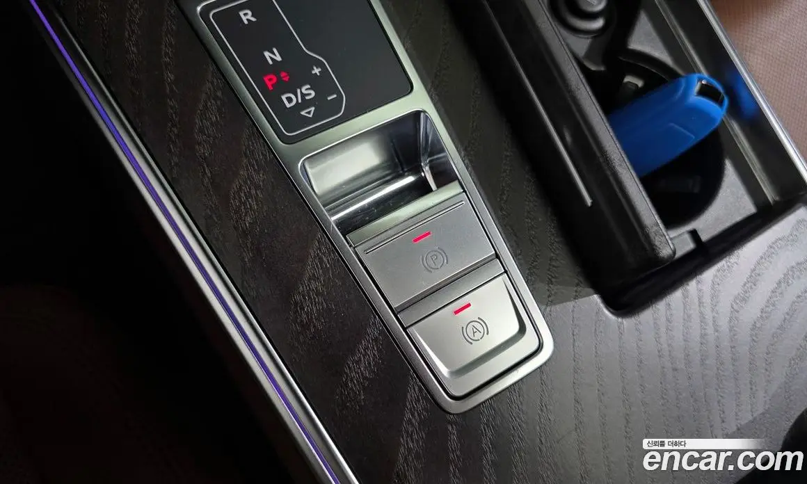 Audi A6 2023 2.0 автомат (гидро), фото 24