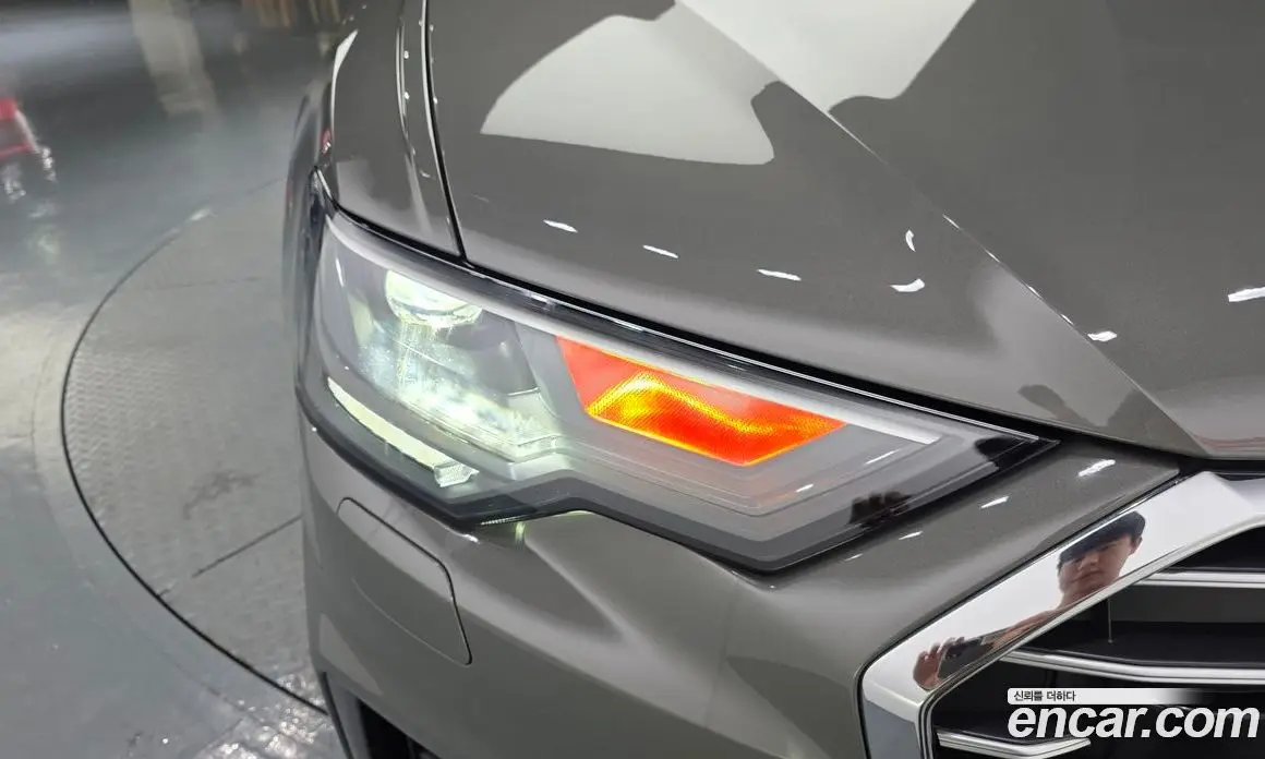 Audi A6 2023 2.0 автомат (гидро), фото 8