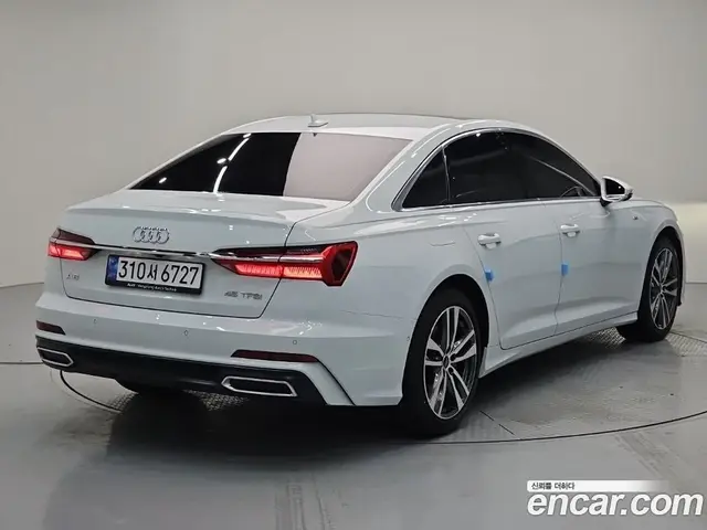 Audi A6 2023 2.0 автомат (гидро), миниатюра 2