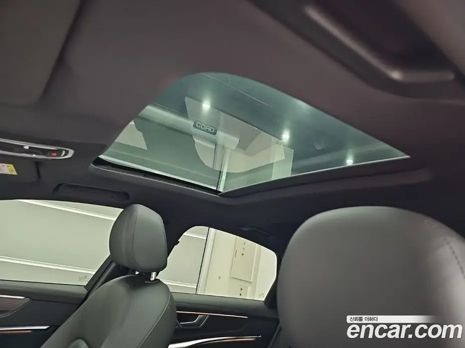 Audi A6 2023 2.0 автомат (гидро), фото 16