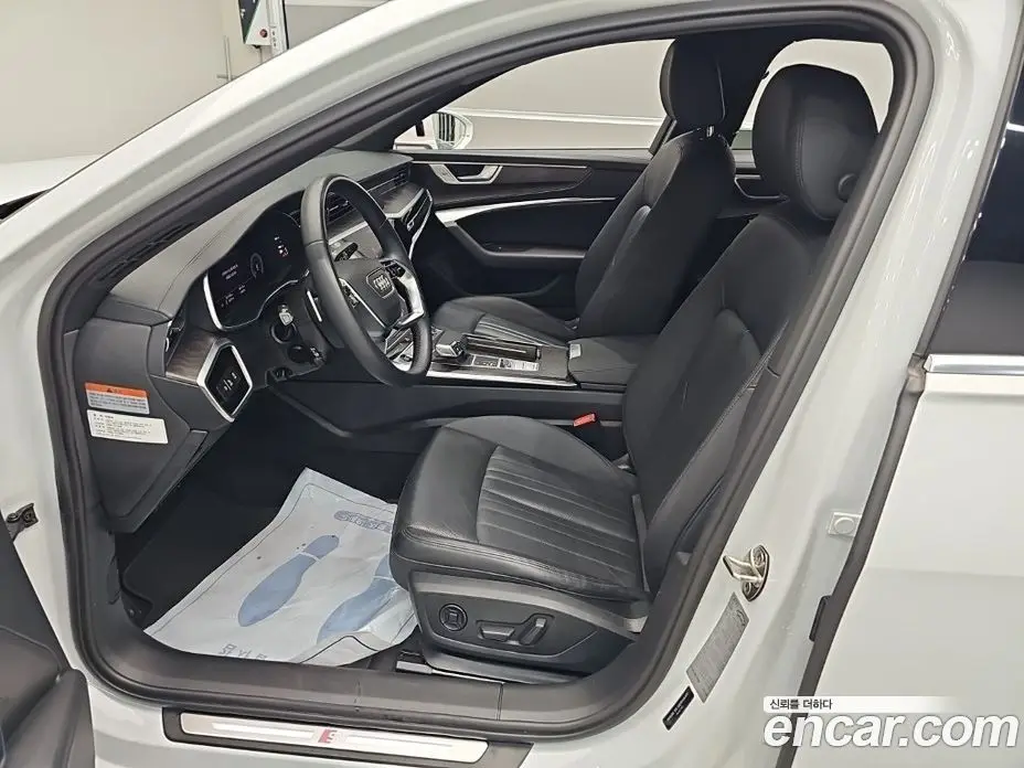 Audi A6 2023 2.0 автомат (гидро), фото 10