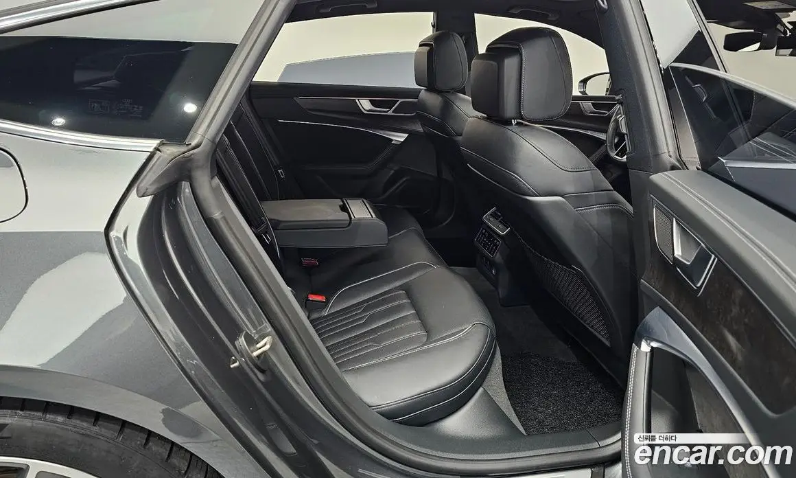Audi A7 2021 3.0 автомат (гидро), фото 17