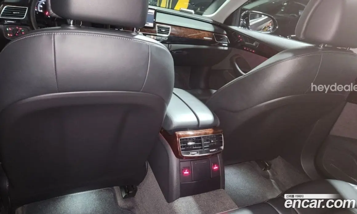 Audi A8 2011 4.2 автомат (гидро), фото 12