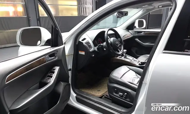 Audi Q5 2016 2.0 автомат (гидро), миниатюра 10