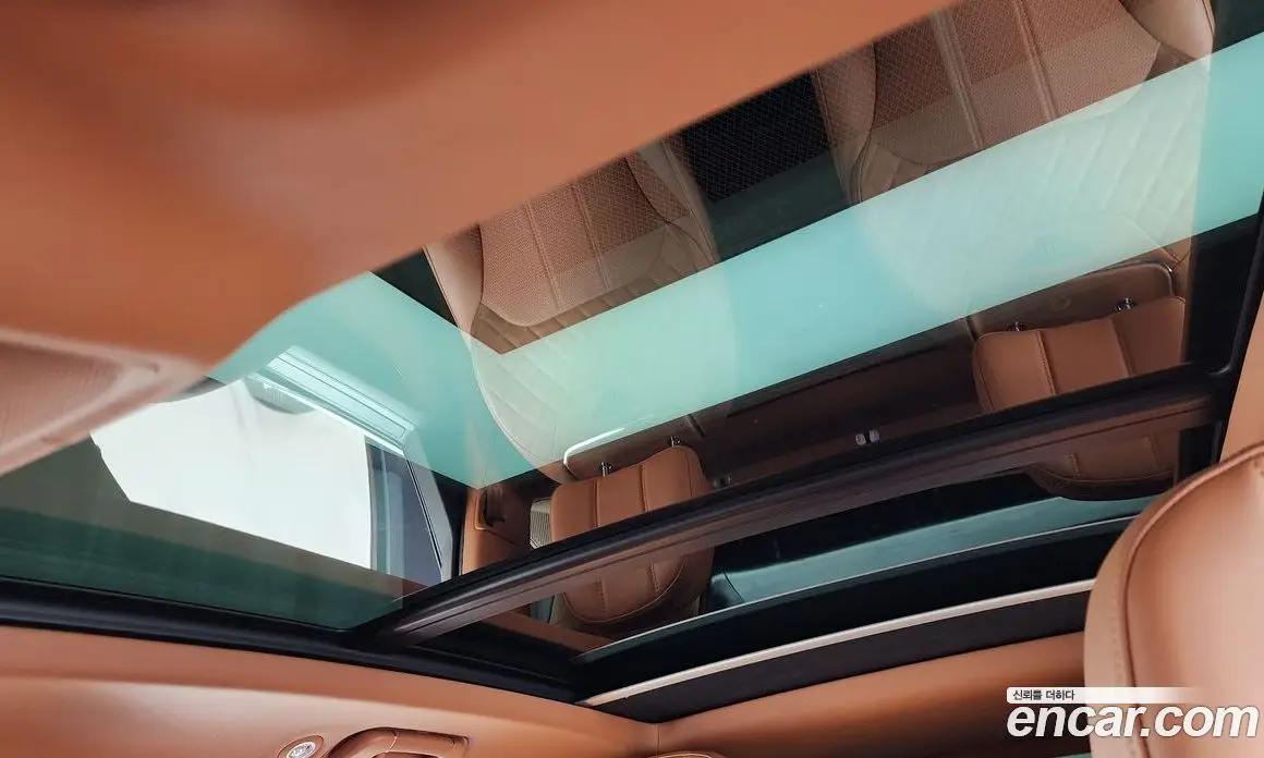 Bentley Bentayga 2017 6.0 автомат (гидро), фото 18