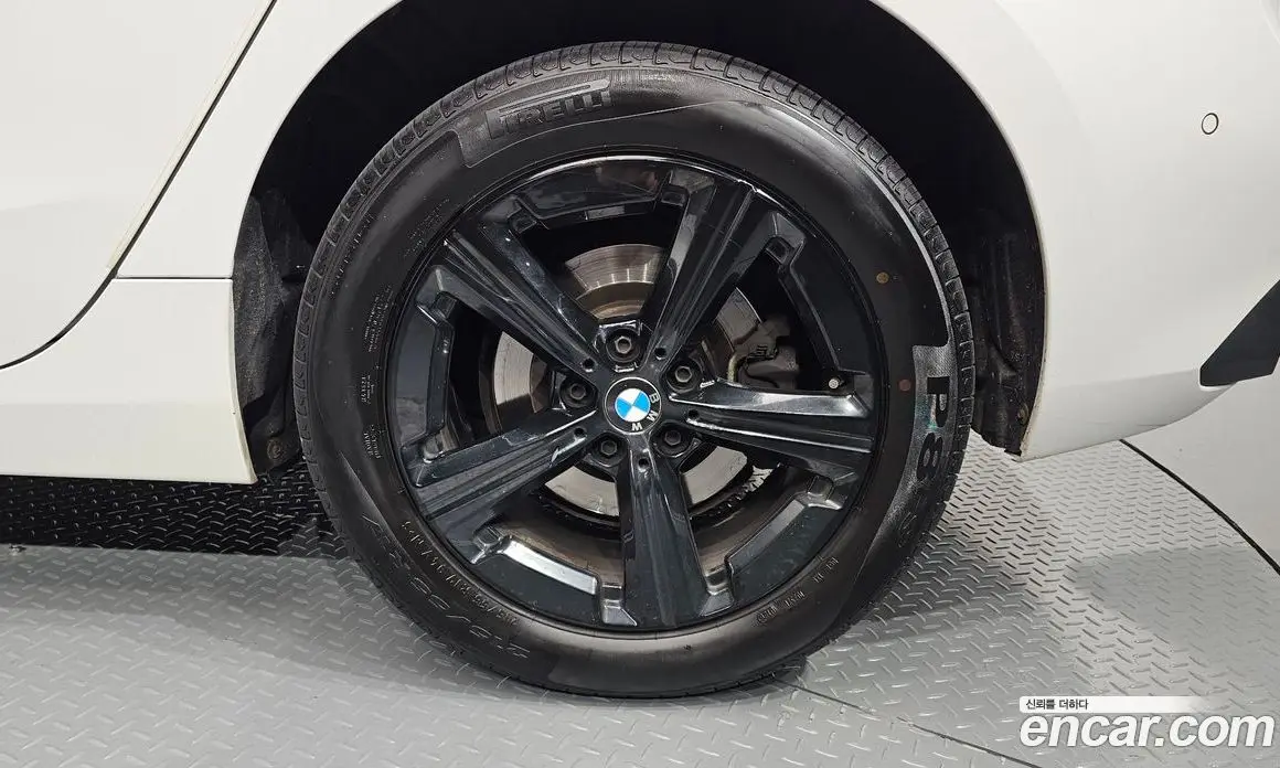 BMW 2 серия 2024 2.0 автомат (гидро), фото 7