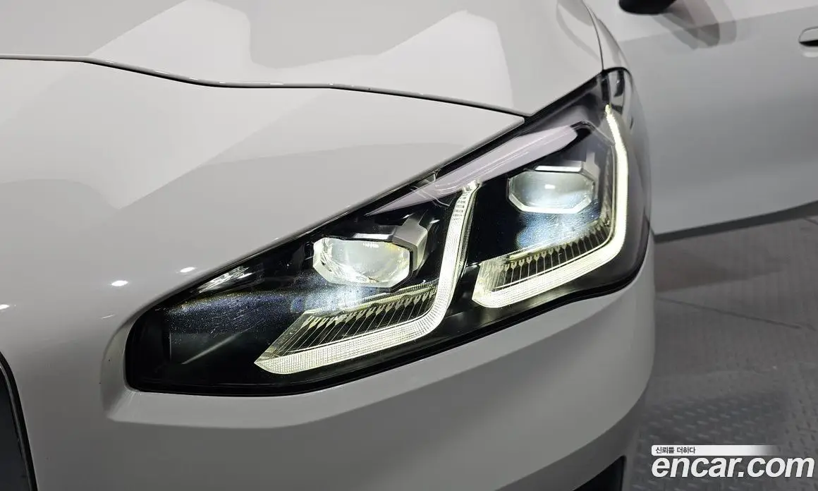 BMW 2 серия 2024 2.0 автомат (гидро), фото 8