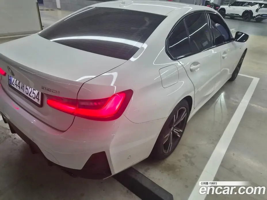 BMW 3 серия 2023 2.0 автомат (гидро), фото 3