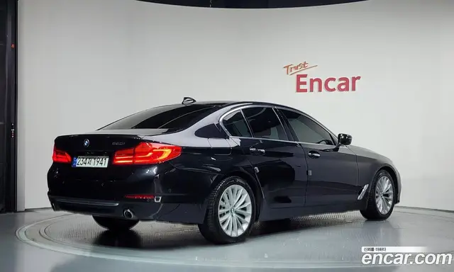 BMW 5 серия 2018 2.0 автомат (гидро), миниатюра 2