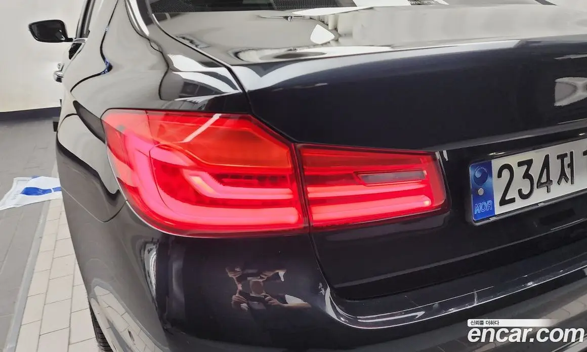 BMW 5 серия 2018 2.0 автомат (гидро), фото 9