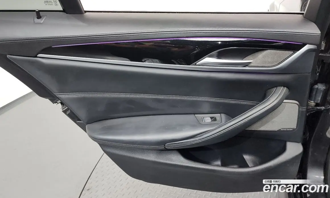 BMW 5 серия 2020 2.0 автомат (гидро), фото 15